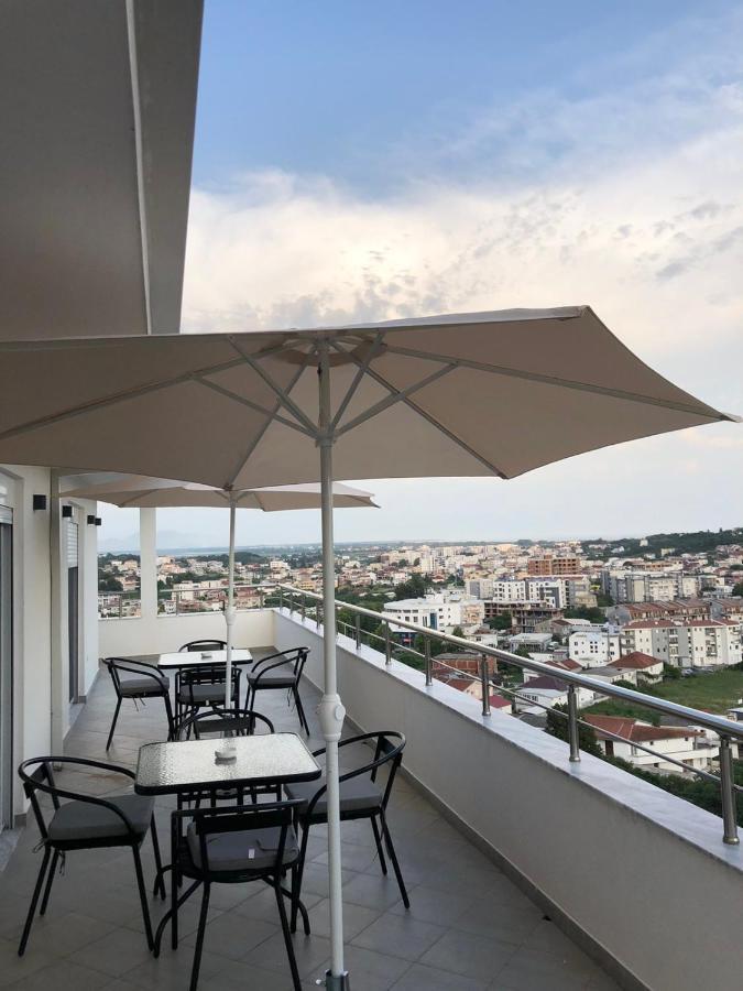 Apartments Rex Ulcinj Buitenkant foto